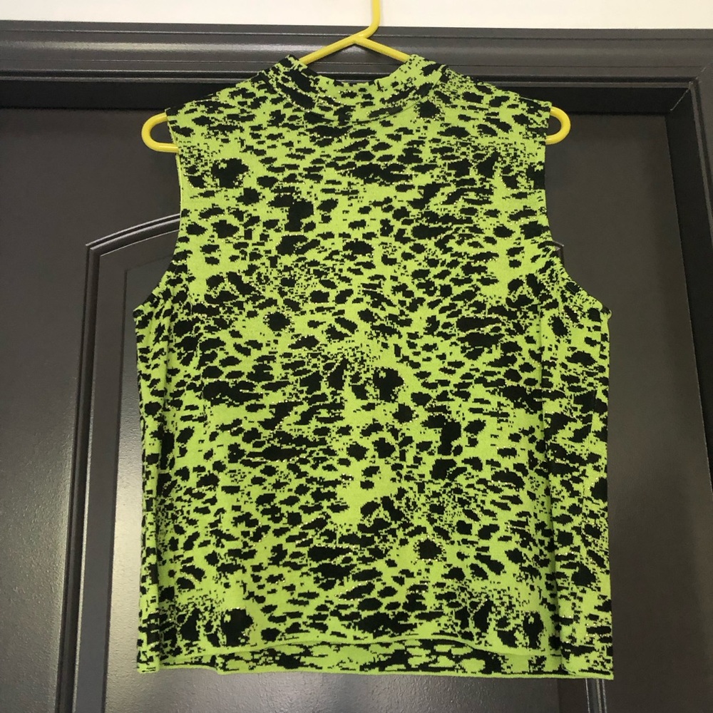 St. John mock neck sleeveless wide strap high neck tank top - green/black knit